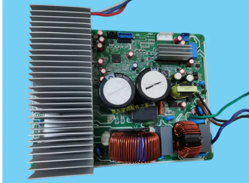 TCLのエアコンの室外機の制御板FR-4(KB-6160)CTI=600V A010417