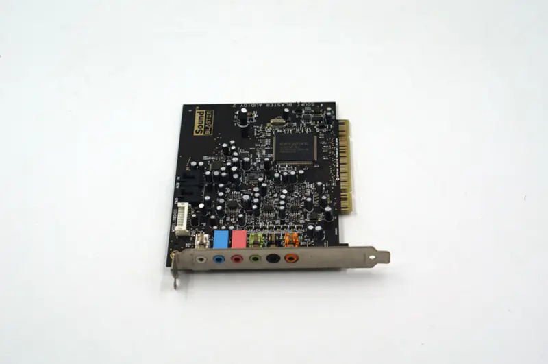 クリエイティブサウンドブラスターオーディジー2 SB0400 7.1チャンネルPCIサウンドカード