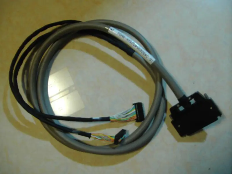 三菱A6CON1 PLCケーブル