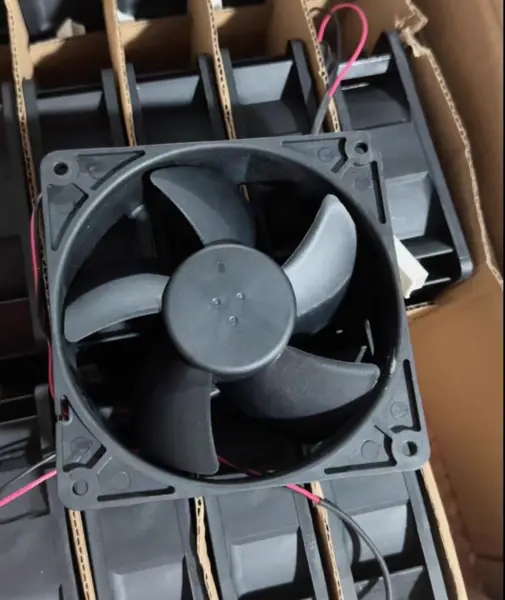 DELTA AFB1212LE-02 12V 0.24A 2芯クーリングファン