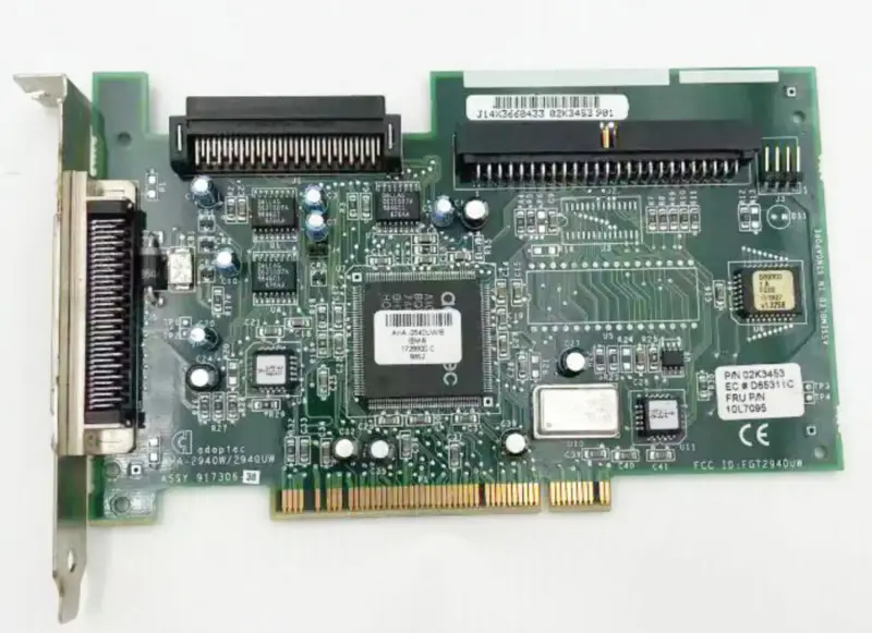Adaptec AHA-2940W/2940UW SCSIカード