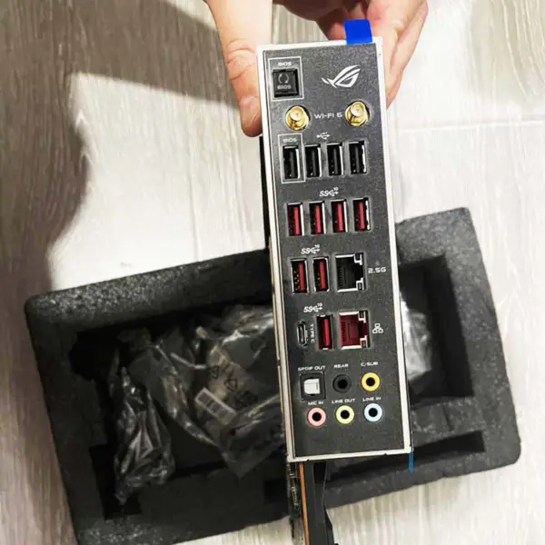 Asus Rog Strix Trx40-e ゲーミングマザーボード