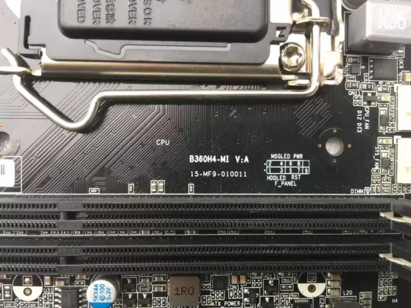 ECS B360H4-MIマザーボード B360チップセット Mini-ITX