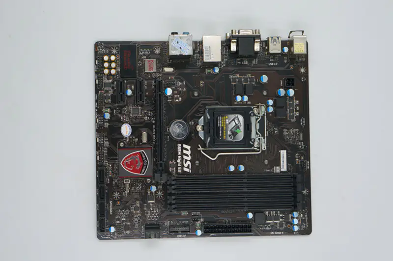 MSI B85M Night ELFマザーボード LGA 1150 /6GB M-ATX