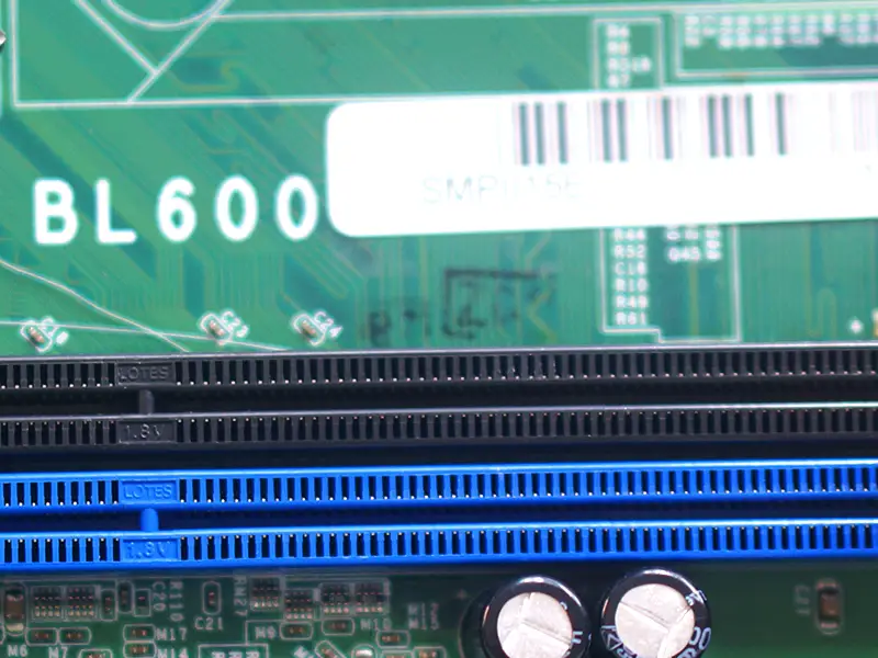 BL600産業機器用マザーボード（他のコンポーネントなし）