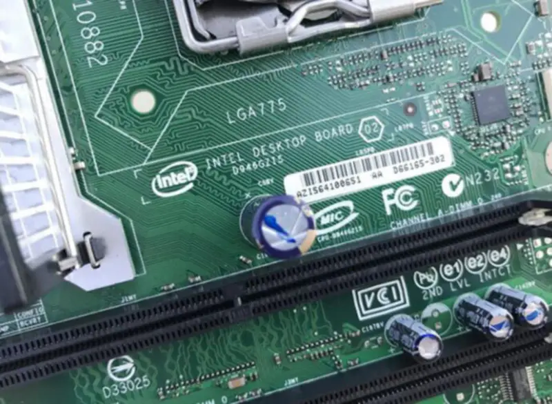 インテル D946GZIS LGA775 ソケット産業用マザーボード