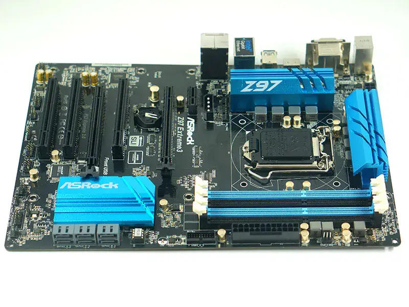 Asrock Z97 Extreme3 マザーボード LGA 1150