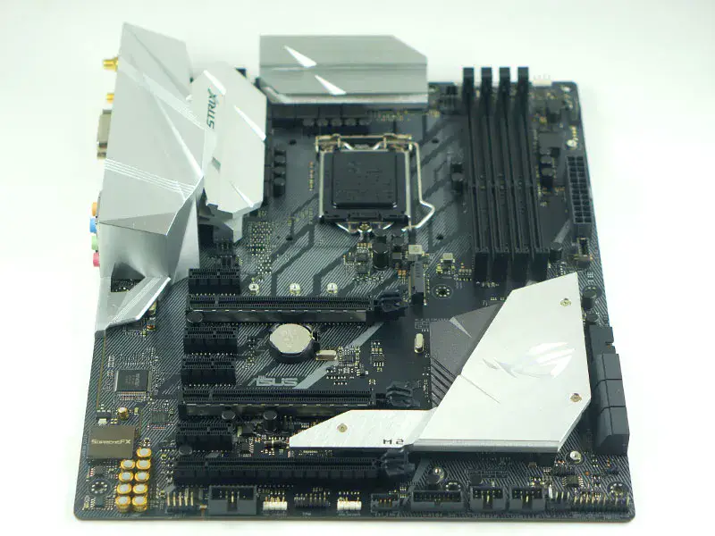 Asus STRIX Z370-E GAMING マザーボード 7PCIE LGA1151 DDR4
