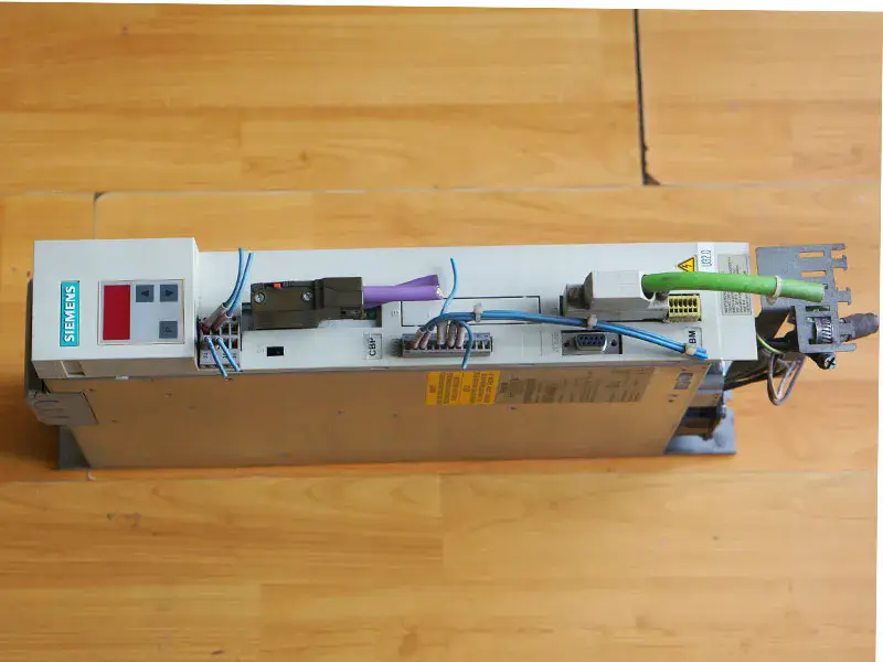 シーメンス 6SE7016-0TP50-Z インバータ