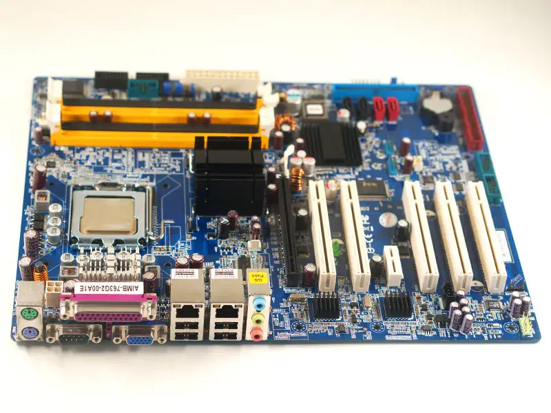 アドバンテック AIMB-763G2マザーボード