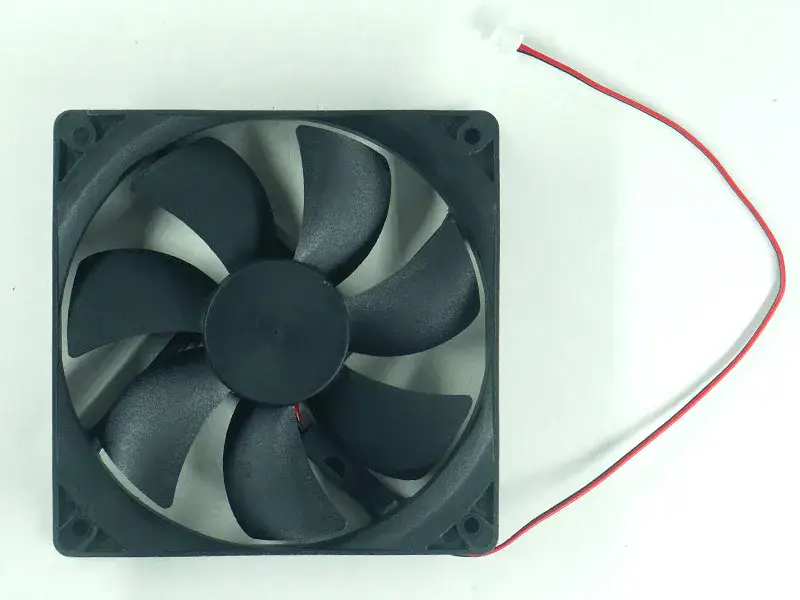 ADDA AD1224HB-A71GLファン