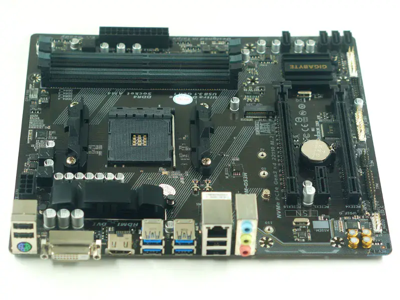 GIGABYTE GA-AX370M-DS3H マザーボード