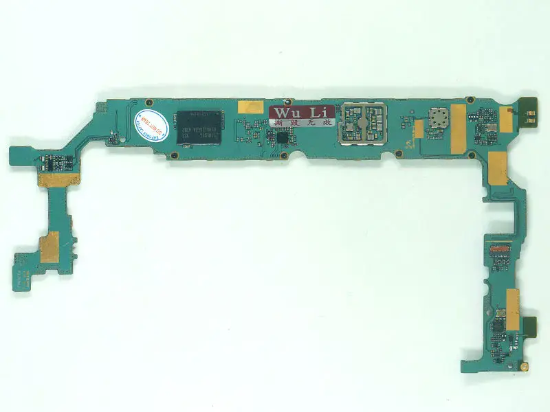 サムスンギャラクシーノート8.0 N5120は、マザーボードのロックを解除