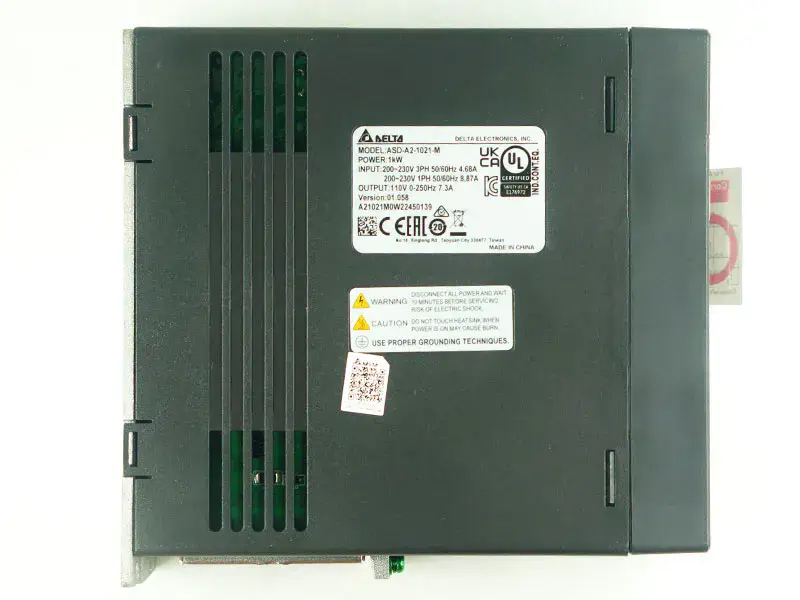 デルタ・サーボ・モーター ECMA-C11010RS ASD-A2-1021-M