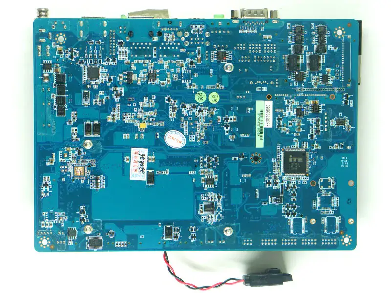 AVALUE EBM-CDV A11産業制御マザーボード5.25インチ組み込みファンレスAtom D2550