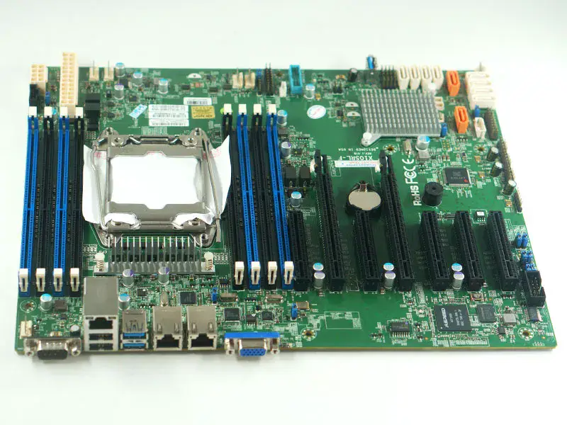 SuperMicro X10SRL-Fマザーボード