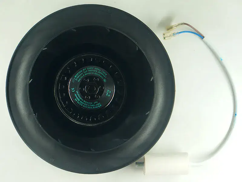 R2E220-AA40-80 ファン