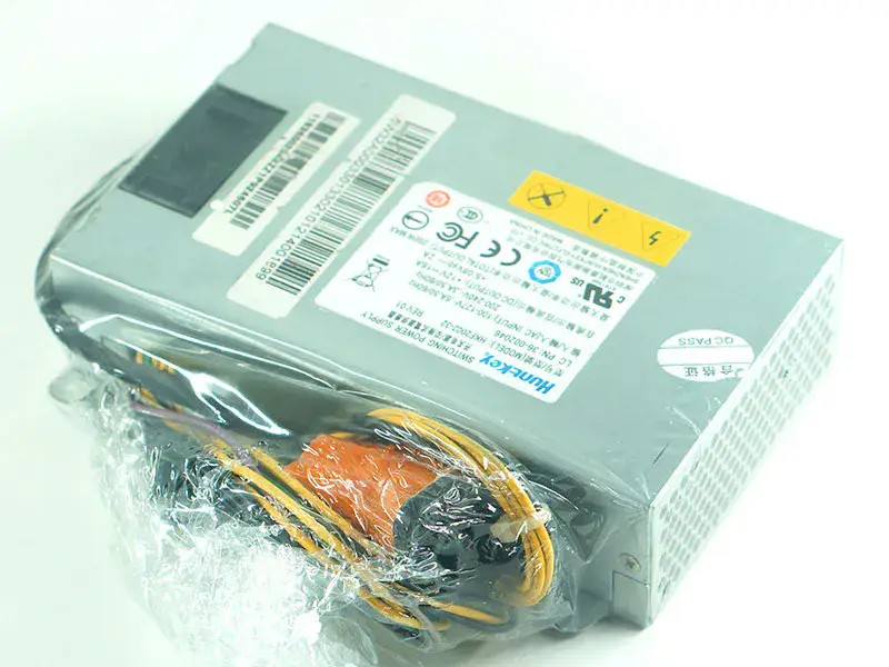 レノボ HKF2002-3C APC006電源