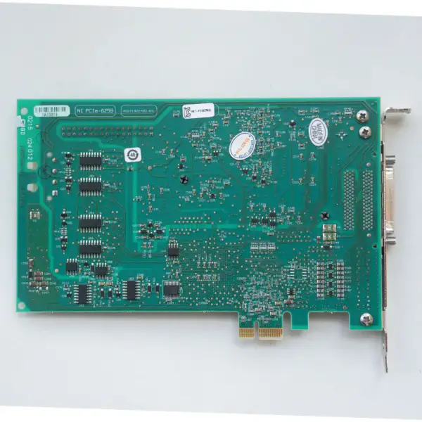 NI PCIe-6259 DAQカード