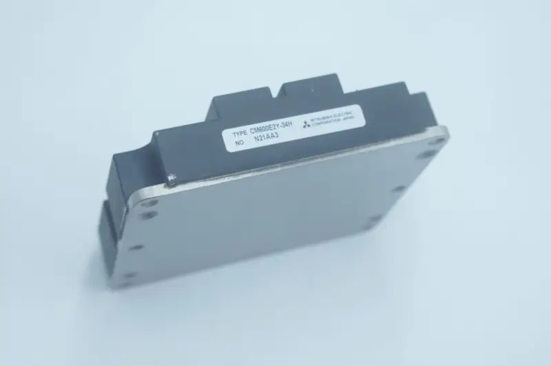 三菱 CM600E2Y-34H IGBTモジュール