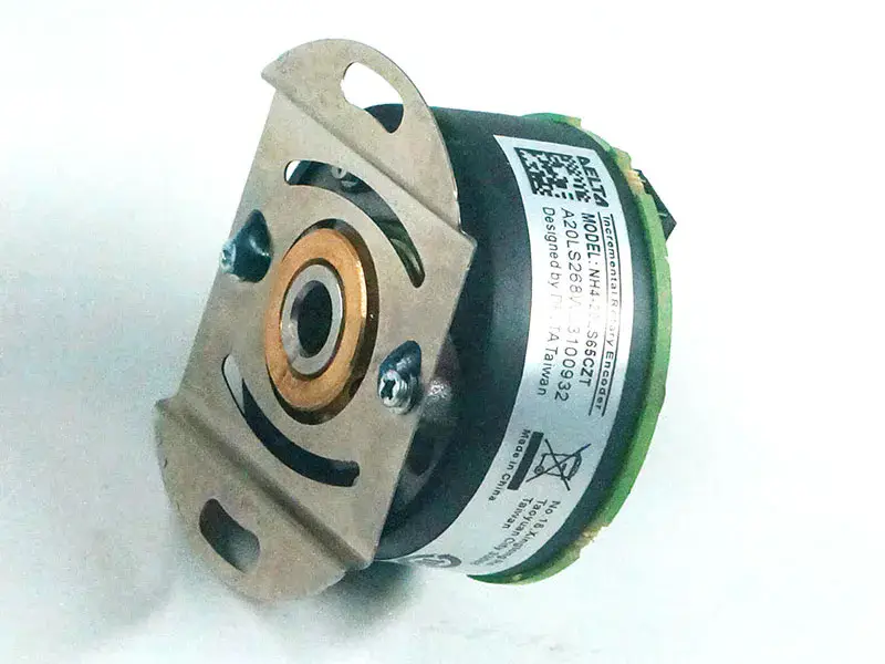 サムスンギャラクシータブS SM-T805のロック解除マザーボード