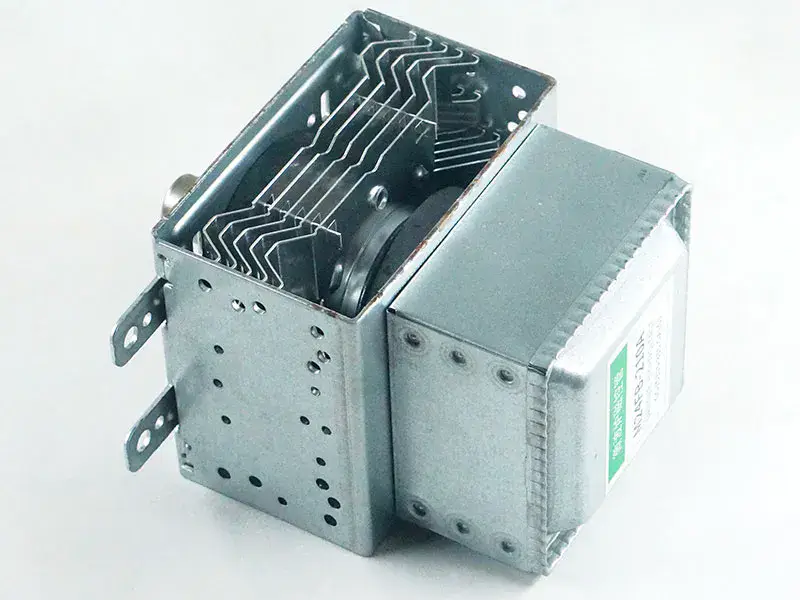 Galanzの電子レンジのマグネトロンM24FB-210A = OM75S31GAL01マグネトロンの電子レンジの部品