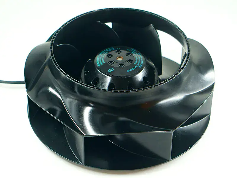 R2E225-RA92-34 ファン