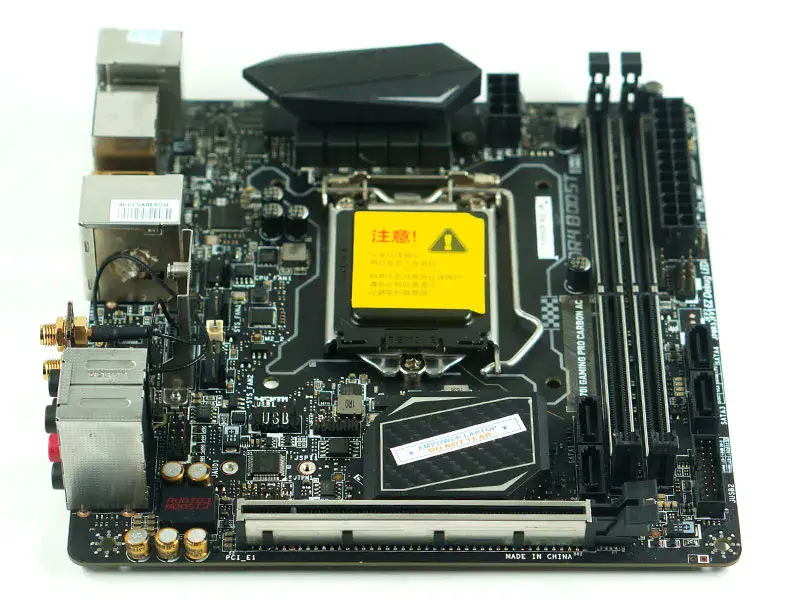 MSI Z270I GAMING PRO CARBON ACマザーボード