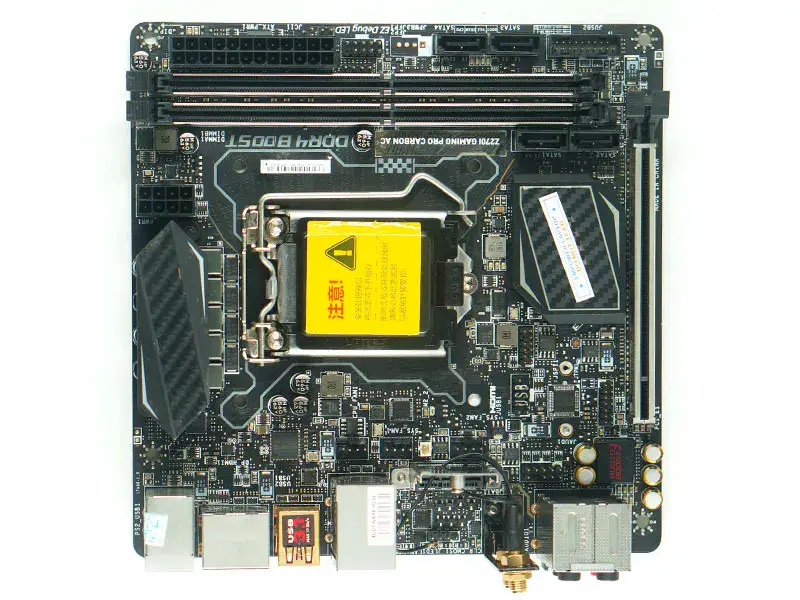 MSI Z270I GAMING PRO CARBON ACマザーボード