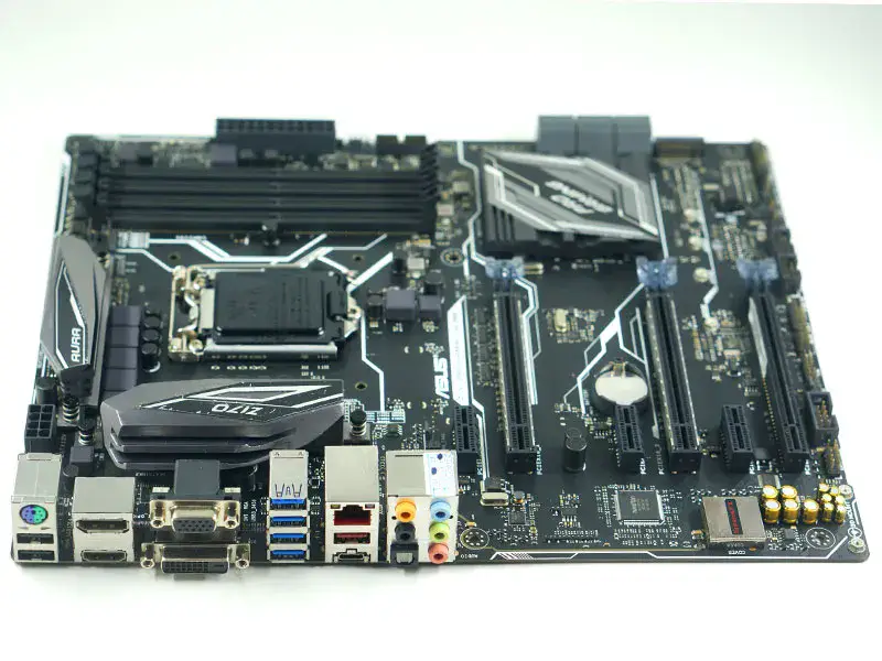 Asus Z170-PRO GAMING/AURA マザーボード