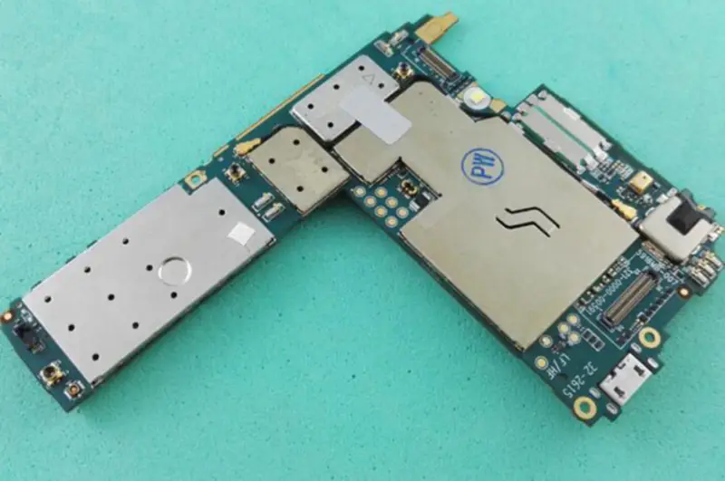 ソニーXperia C4 S55T E5303 E5306 E5353シングルSIMはマザーボードの鍵を開けた
