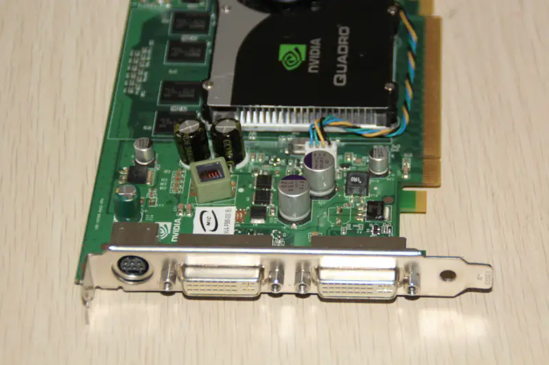 Quadro FX1700 512M PCI-Eグラフィックスカード DVI*2