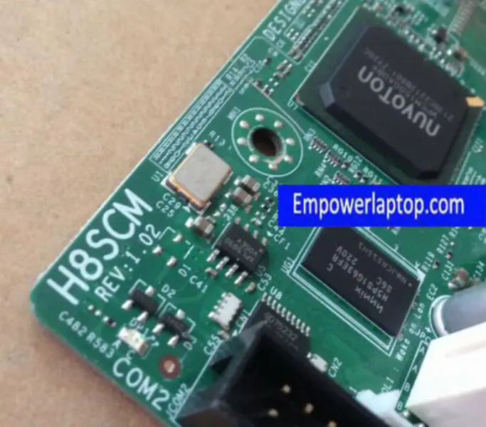 SuperMicro H8SCM SR5650 DDR3 C32マザーボード、CPUファンで4/6/8コアをサポート