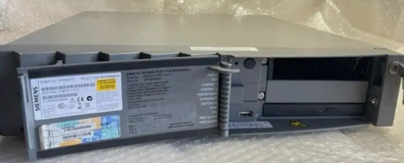 SIEMENS Simatic IPC647CラックPC 6ES7660-1CB18-1CC0