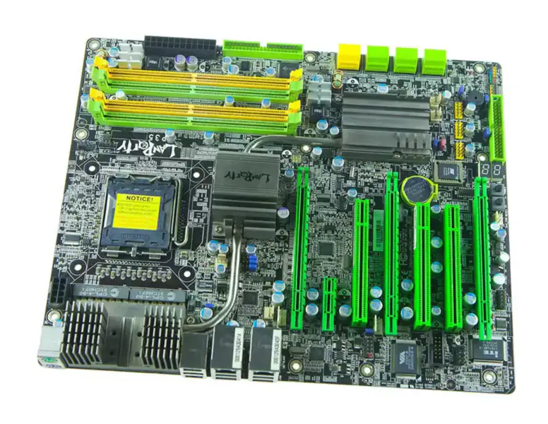 DFI LanParty UT P35-T2R 産業用マザーボード