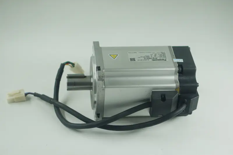 サーボ モーター 143-a30-b 1500w 掃除機モーター MHMJ082P1S MHMJ082P1S