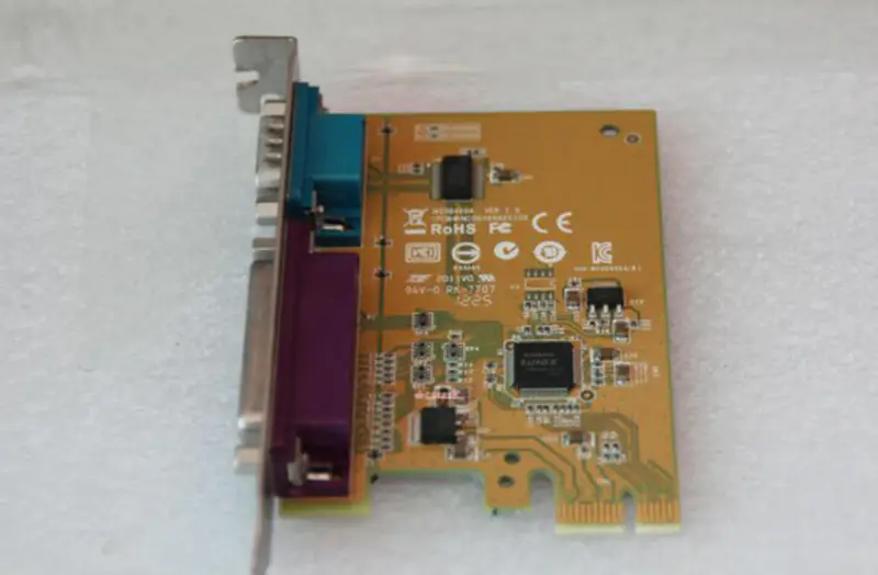 Sunix MIO6469A シリアルパラレルPCI-eカードRS232 LPT1マザーボード