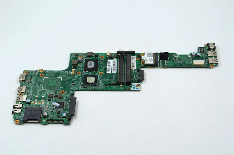 東芝Y00000910 Satellite P845マザーボード