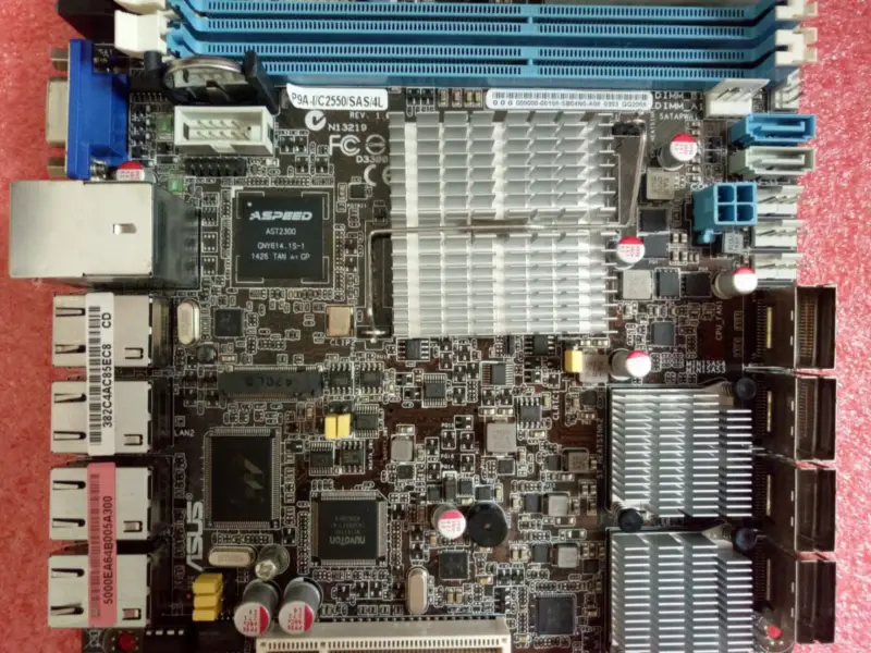 Asus P9A-I/C2550/SAS/4Lマザーボード