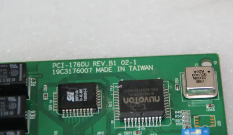 アドバンテック PCI-1760U REV.B1 A1 A2 8チャネル・リレーおよび8チャネル絶縁デジタル入力ユニバーサルPCIカード