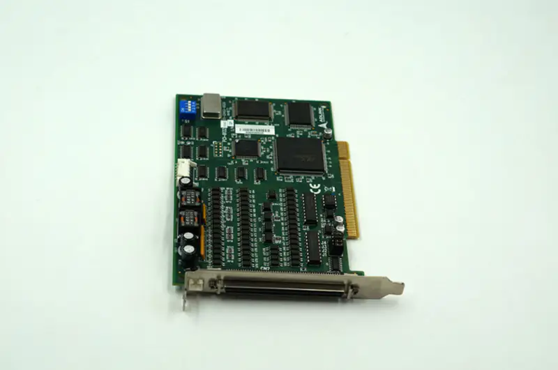 ADLINK PCI-8132 DAQカード