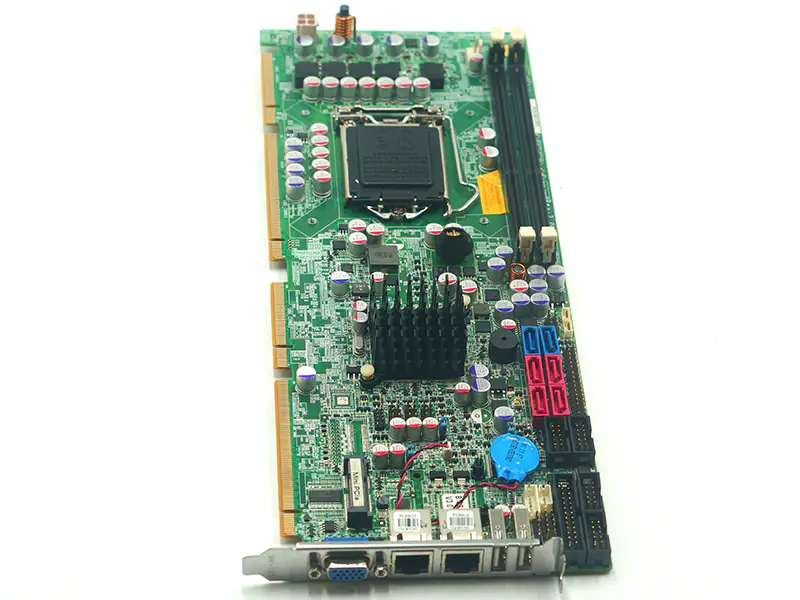 IEI PCIE-Q670-R20マザーボード