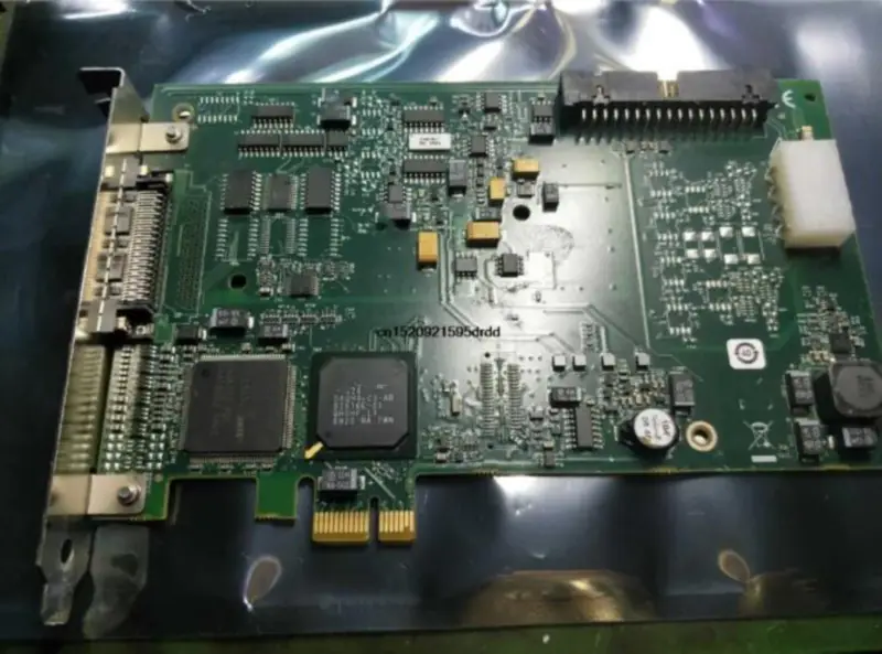 NI PCIe-6320 データ収集カード 781043-01