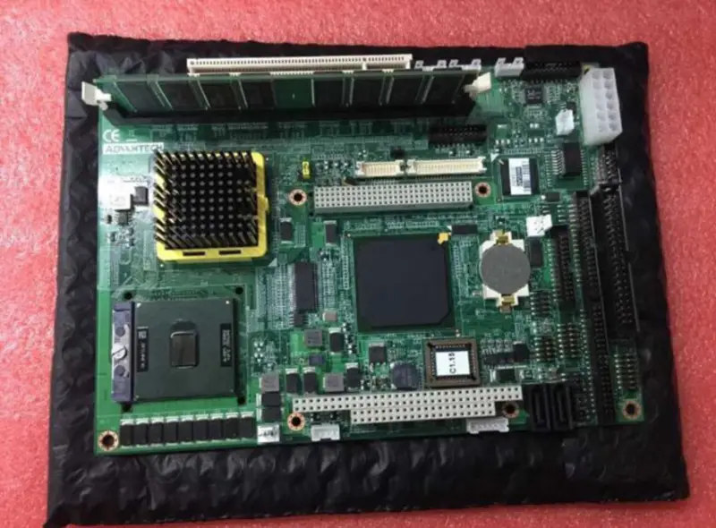 アドバンテック PCM-9582 REV.A1 PCM-9582F 産業用マザーボード