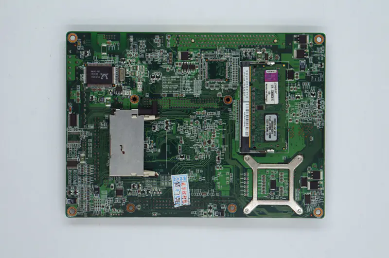 アドバンテック PCM-9588 Rev.A1 PCM-9588F 産業用マザーボード