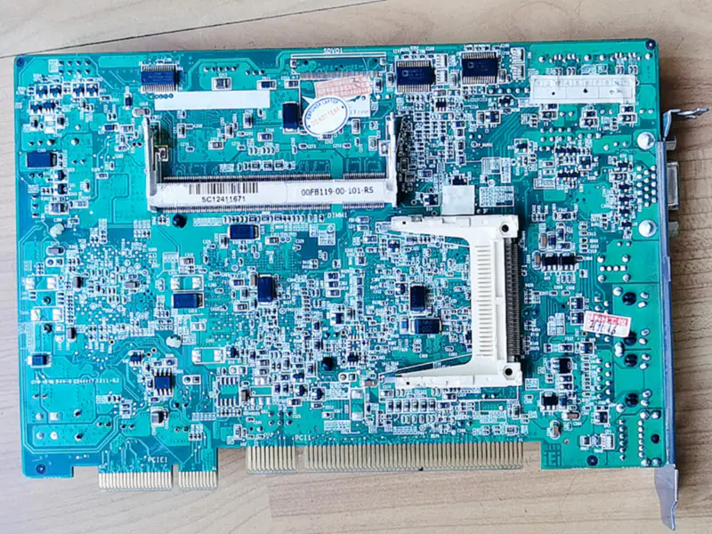 IEI PICOE-945GSE-N270-512MB-R10マザーボード