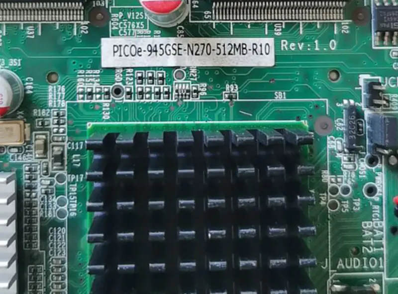 IEI PICOE-945GSE-N270-512MB-R10マザーボード