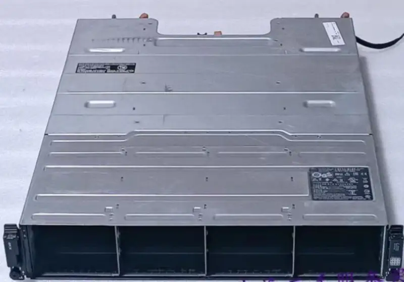 DELL SCV2000 SC100拡張キャビネット
