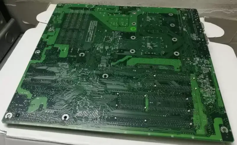 インテル SE7505VB2 604 インターフェース サーバー・マザーボード デュアル Xeon