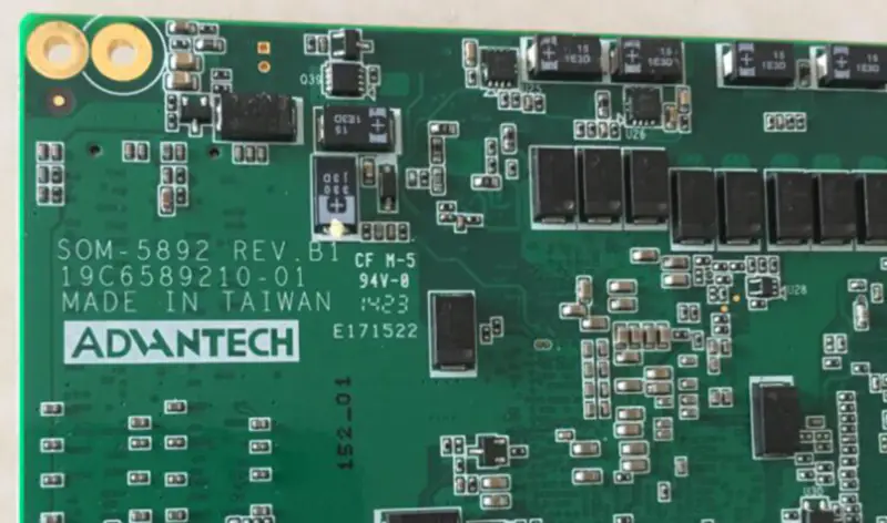 SOM-5892 REV.B1 産業用制御マザーボード